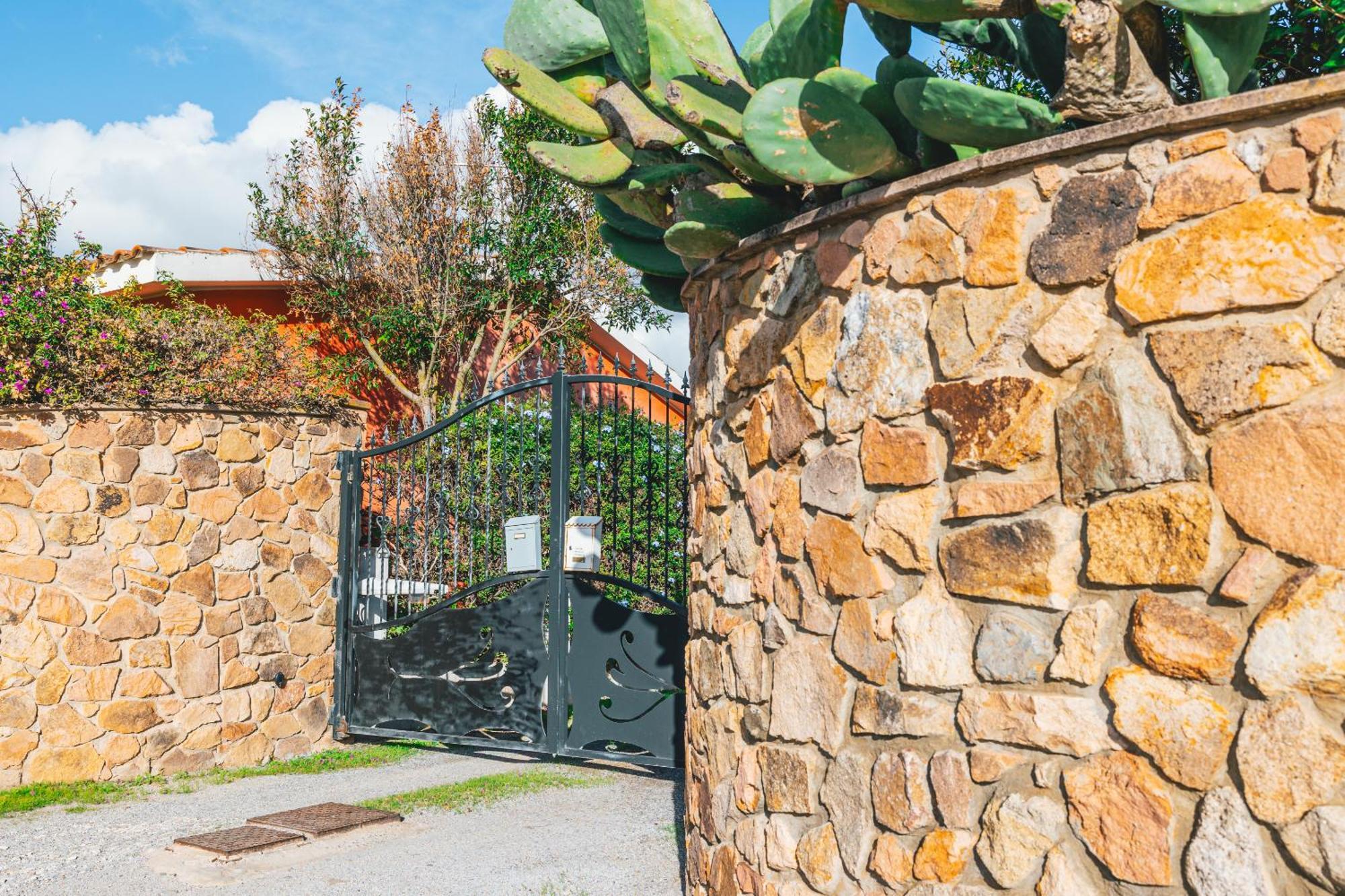 Case Vacanze Il Sogno 2 Porto Pino Rom bilde