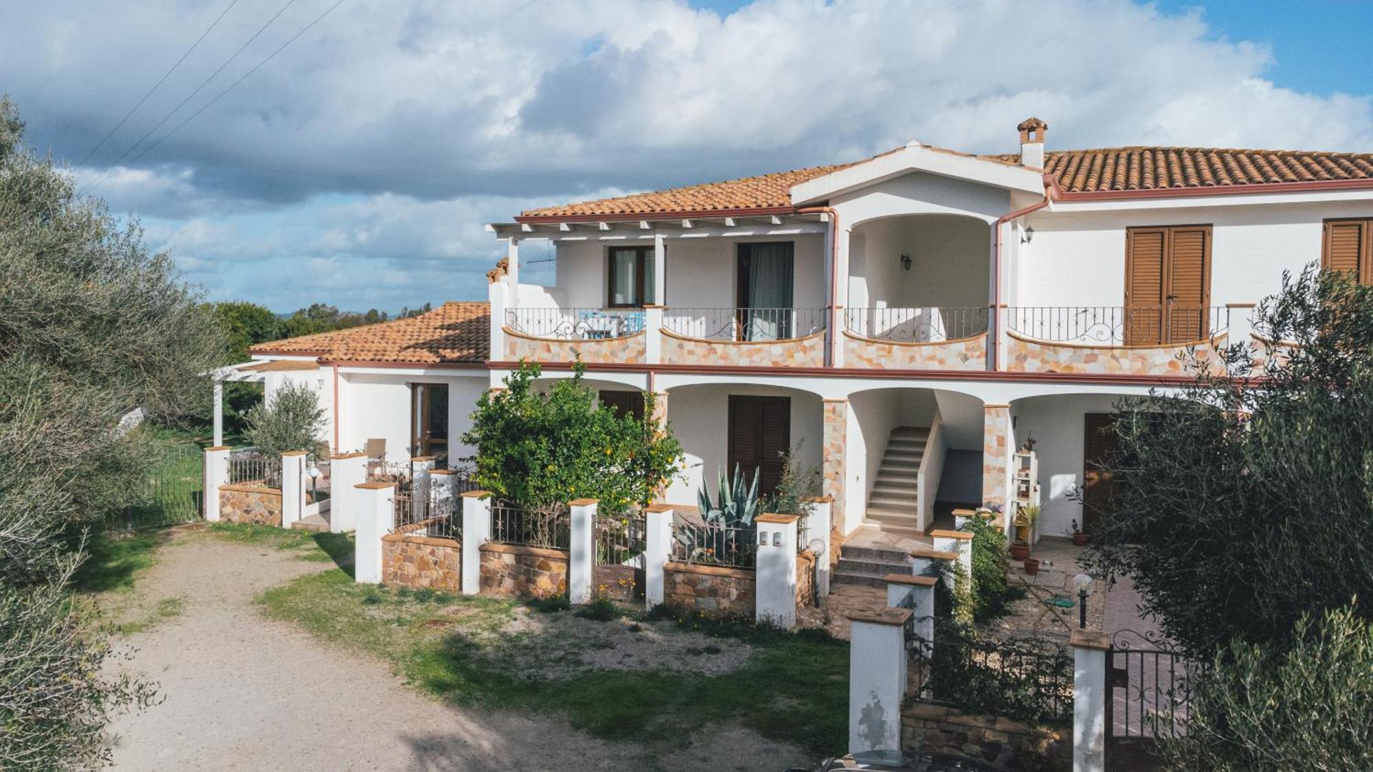 Case Vacanze Il Sogno 2 Porto Pino Rom bilde