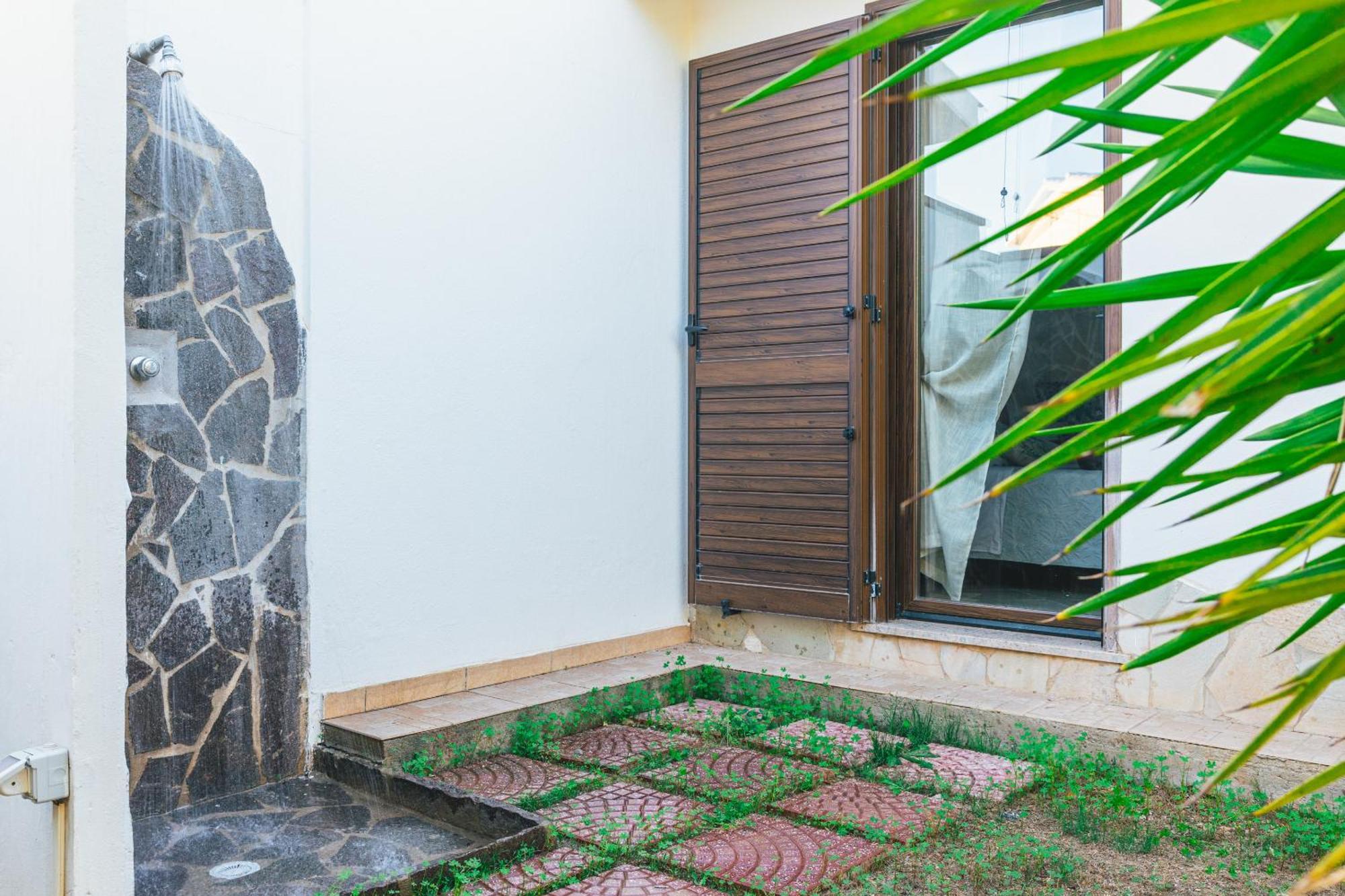 Case Vacanze Il Sogno 2 Porto Pino Rom bilde